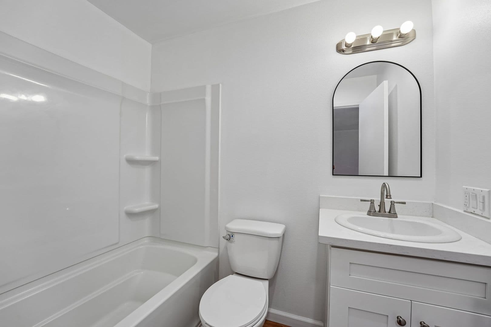 Riverside Apartment: 991 W. Blaine Street