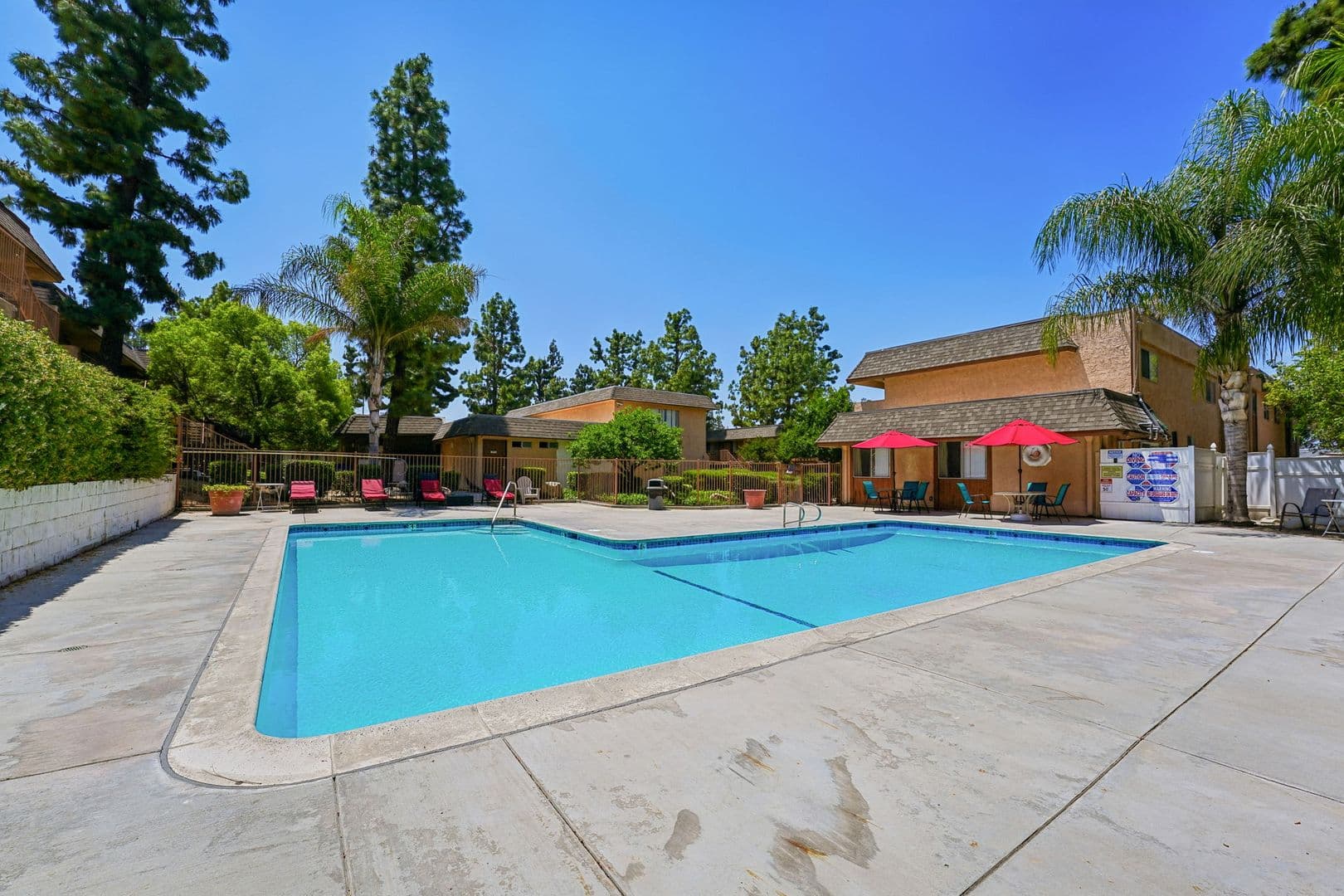 Riverside Apartment: 991 W. Blaine Street