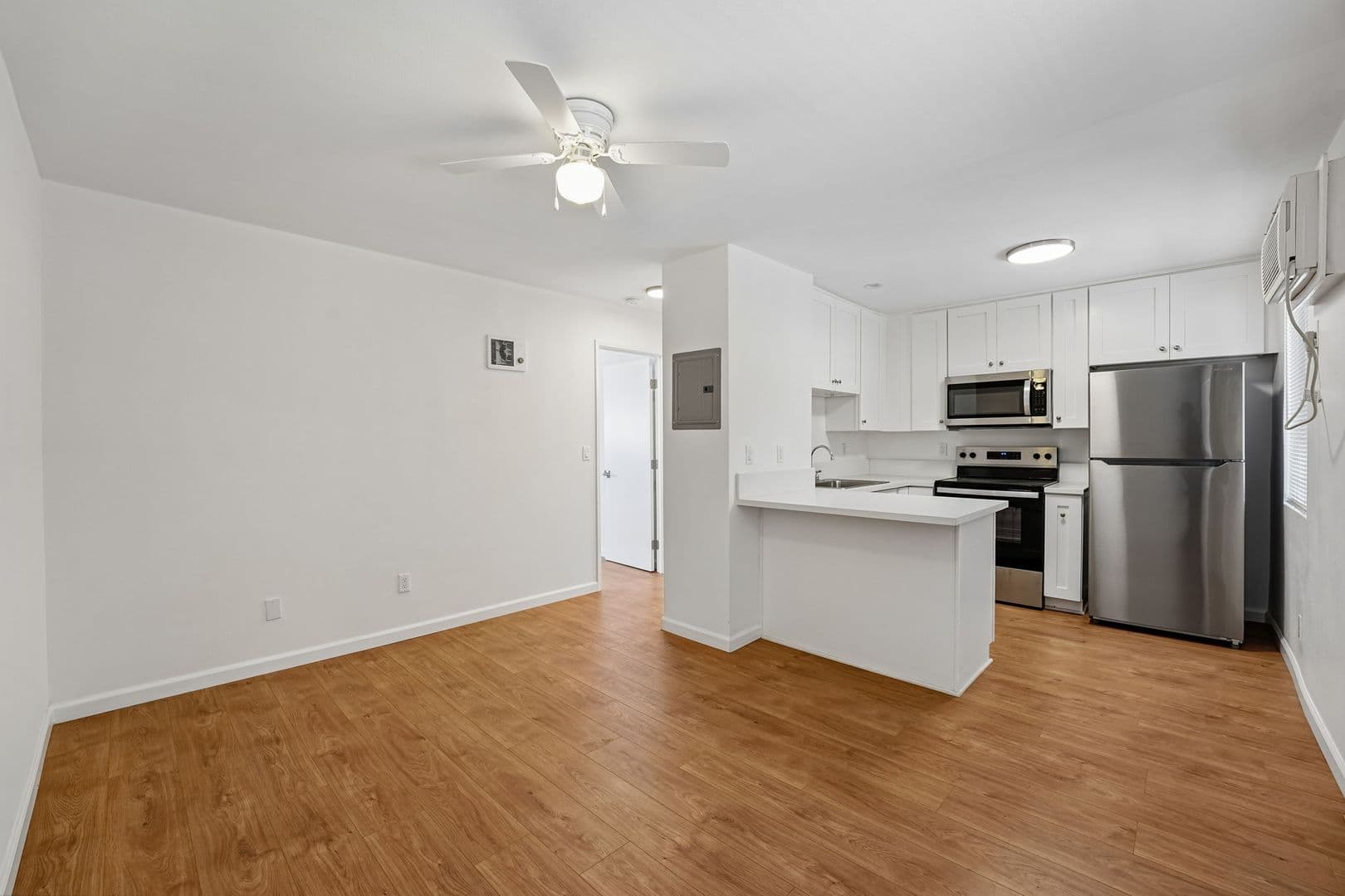 Riverside Apartment: 991 W. Blaine Street