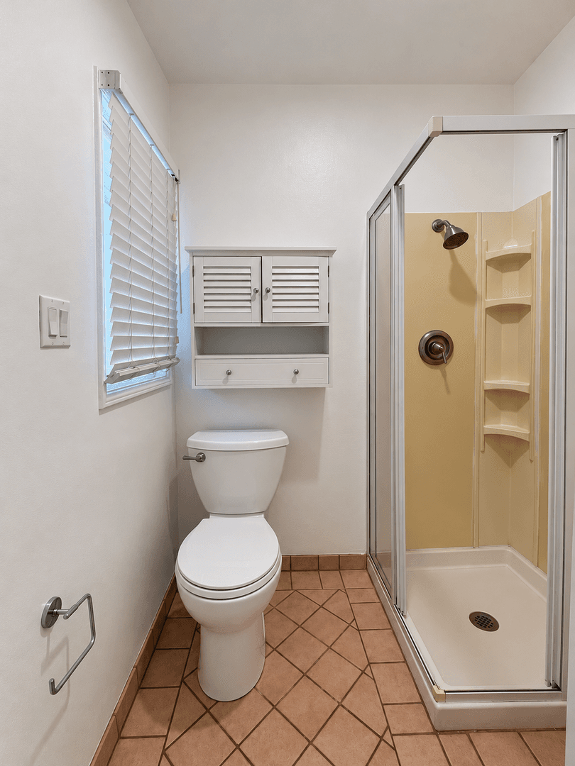 Beverly Hills Apartment: 349-357 S Camden Drive