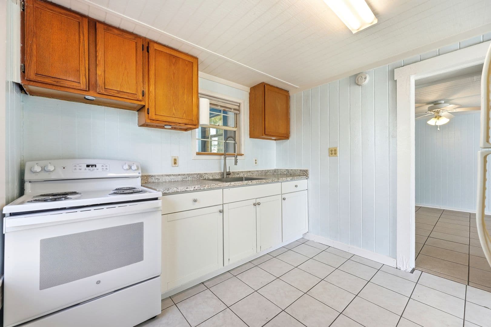 Neptune Beach Apartment: 228 Oleander Street