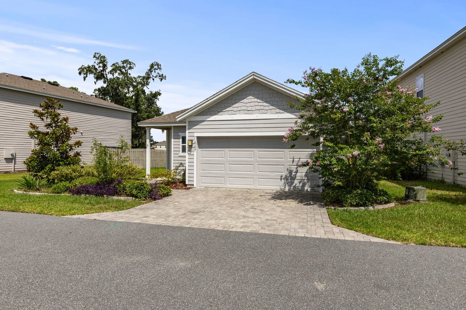 Newberry House: 1447 NW 136th Blvd