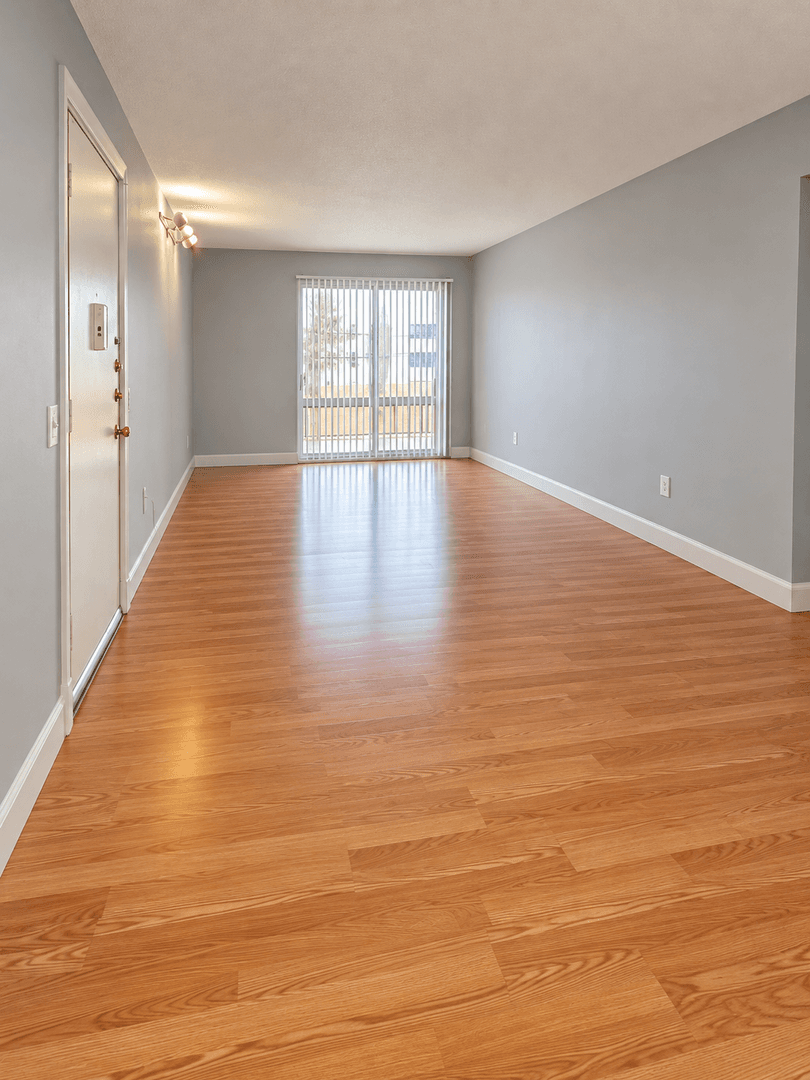 Gainesville Condo: 1700 SW 16th Court, Unit P27