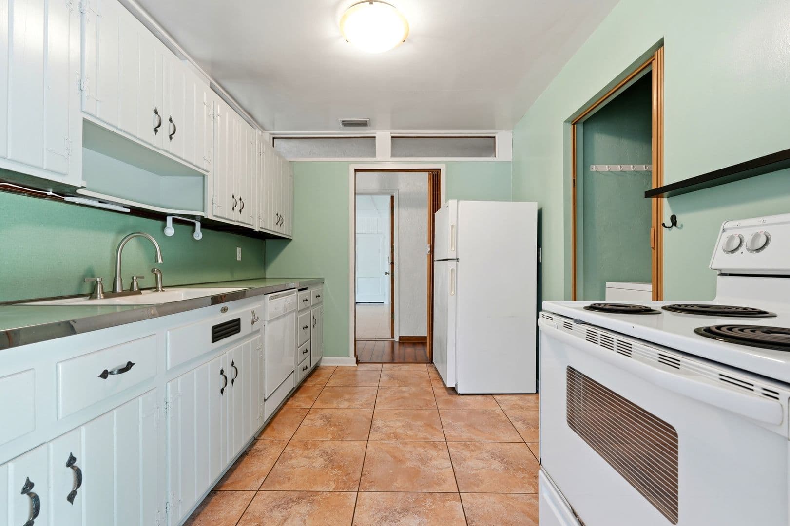 Gainesville House: 1038 NE 21 Avenue
