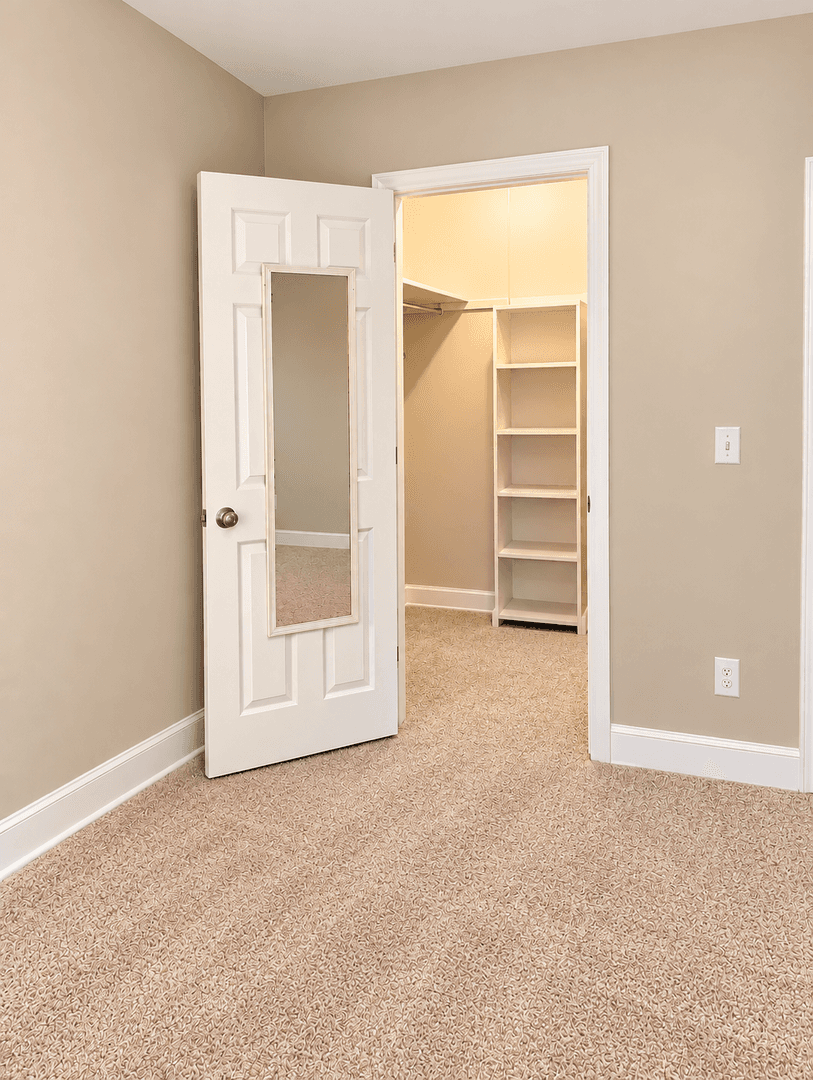 Gainesville Condo: 1700 SW 16th Court, Unit P27