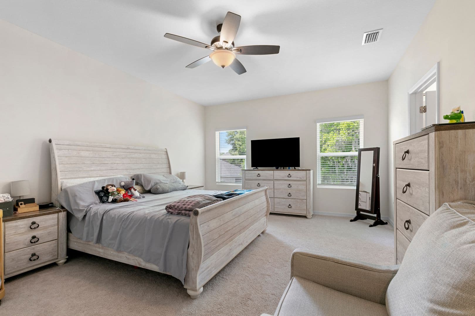 Newberry House: 1454 NW 136th Blvd