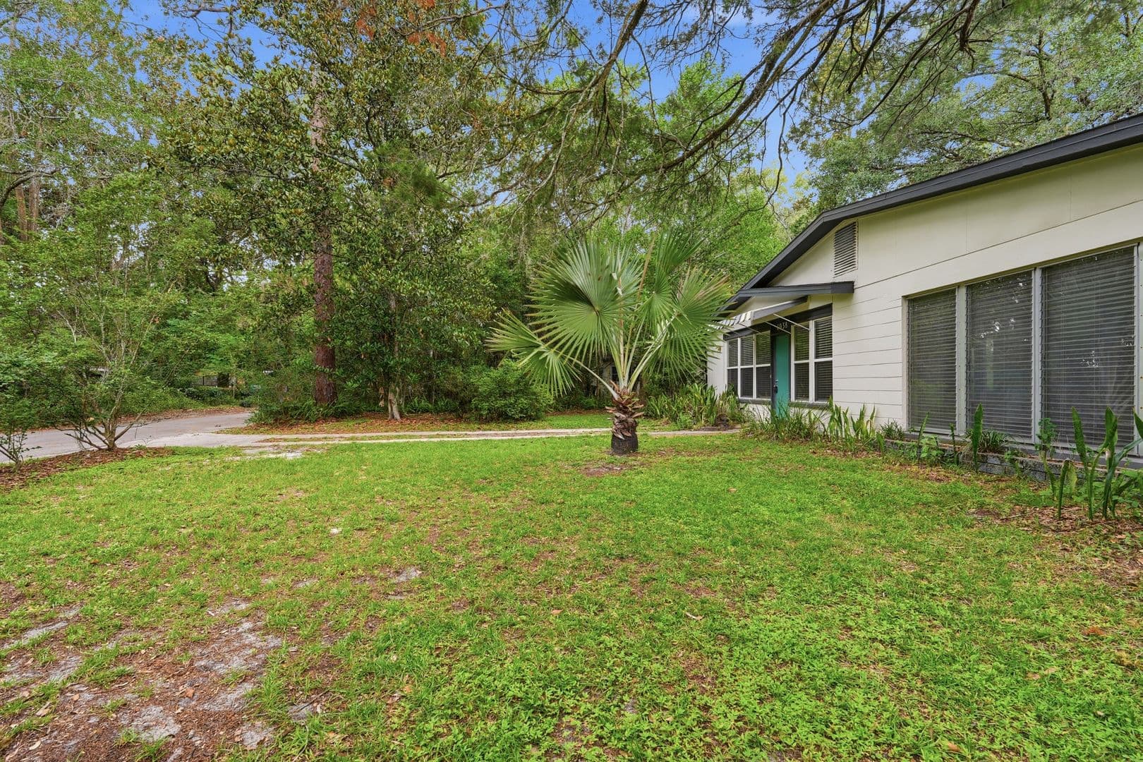 Gainesville House: 1038 NE 21 Avenue
