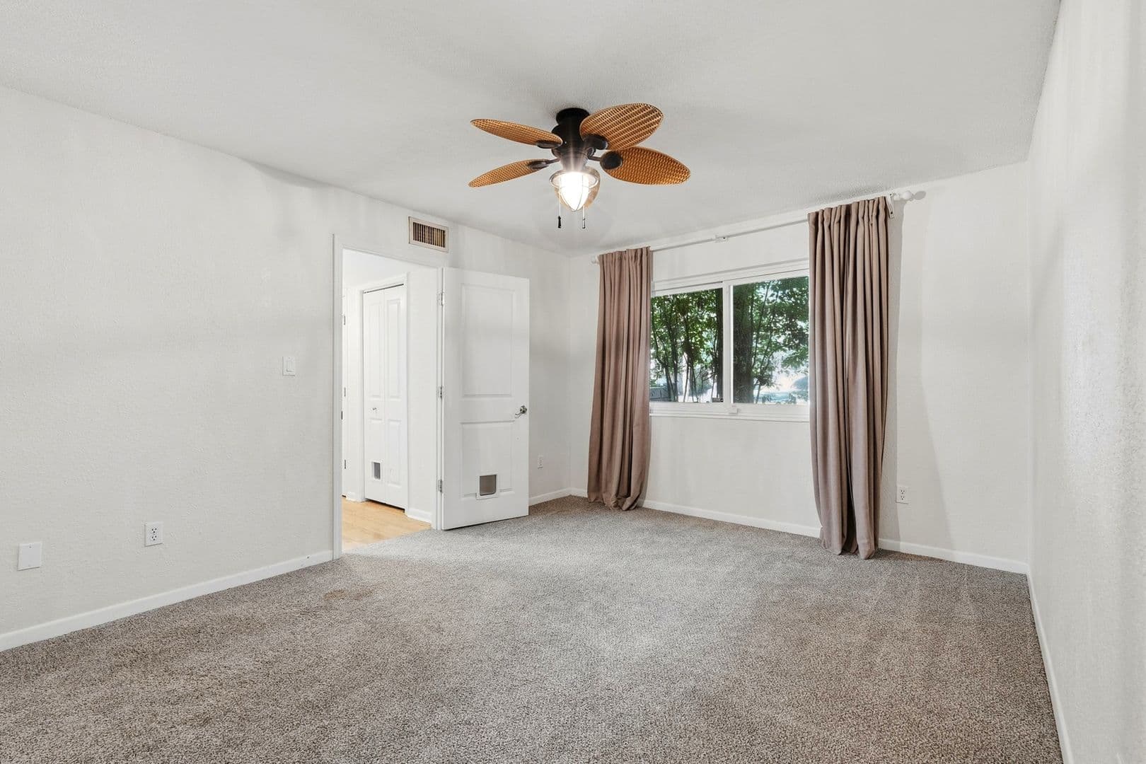 Gainesville Condo: 507 NW 39 Road