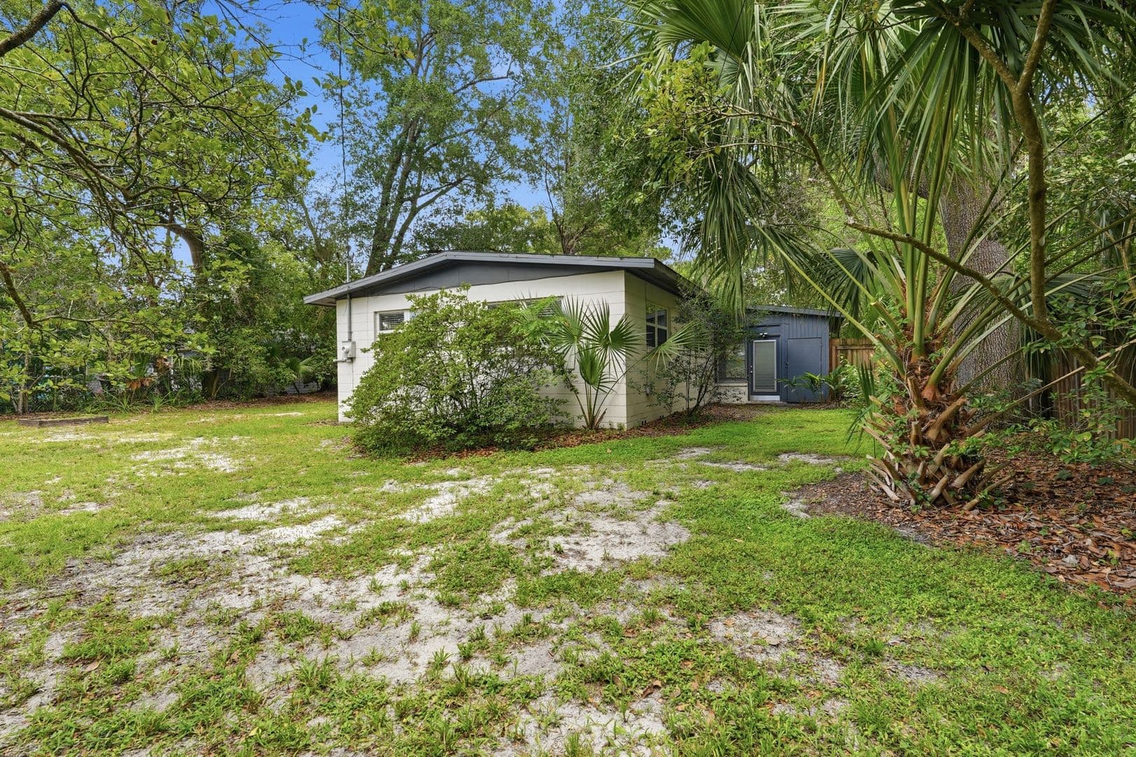 Gainesville House: 1038 NE 21 Avenue