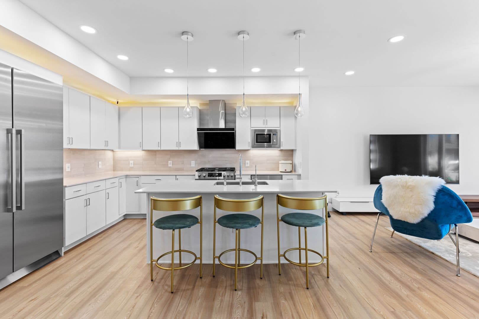 Gainesville House: 3304 SW 49th Terrace