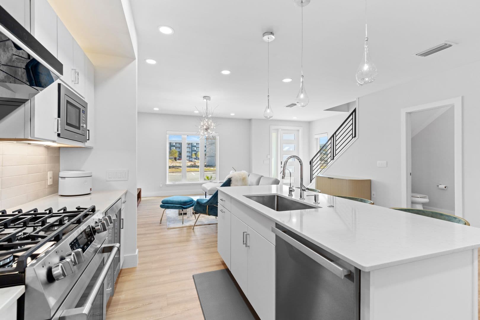 Gainesville House: 3304 SW 49th Terrace