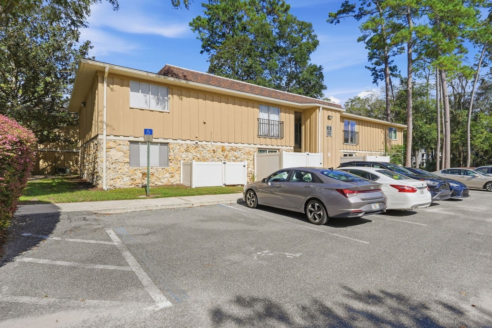 Gainesville Condo: 507 NW 39 Road