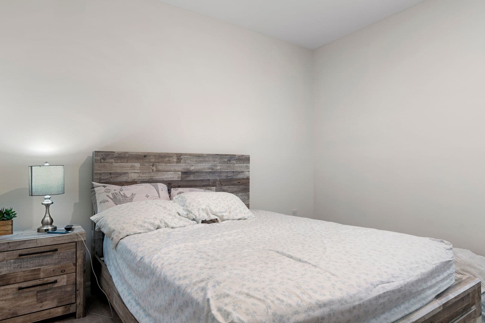 Newberry House: 1454 NW 136th Blvd
