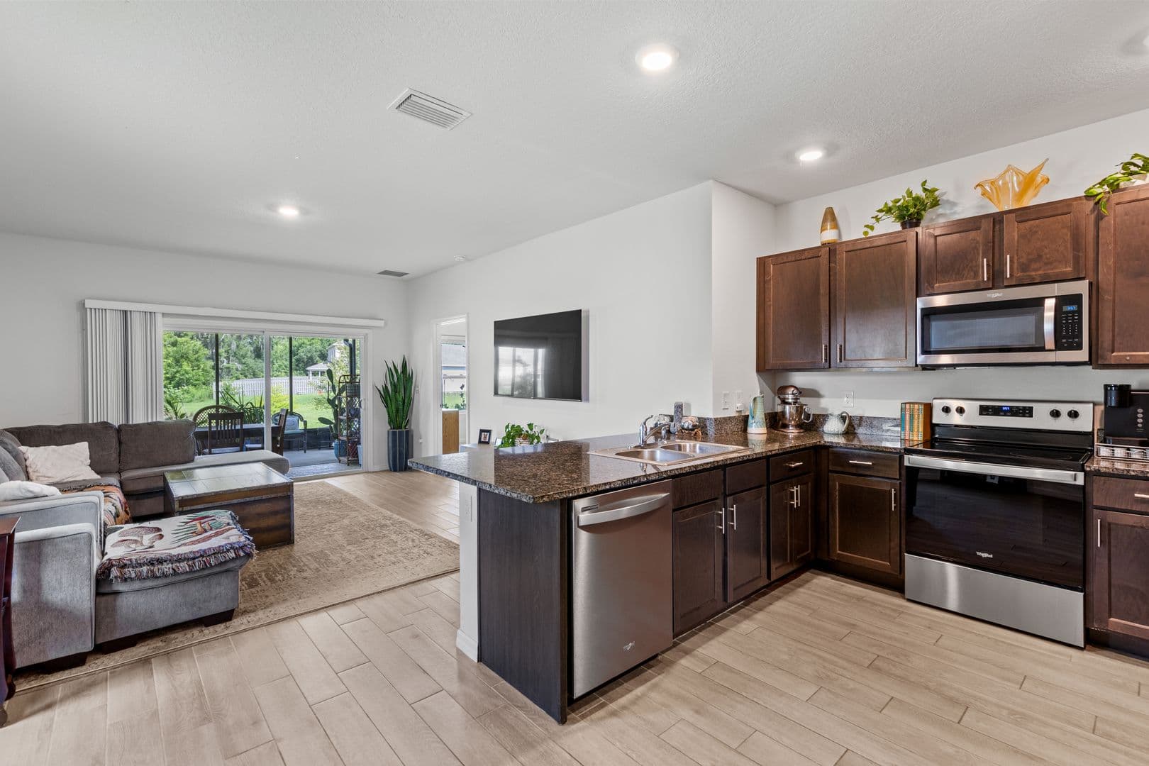 Newberry House: 1447 NW 136th Blvd