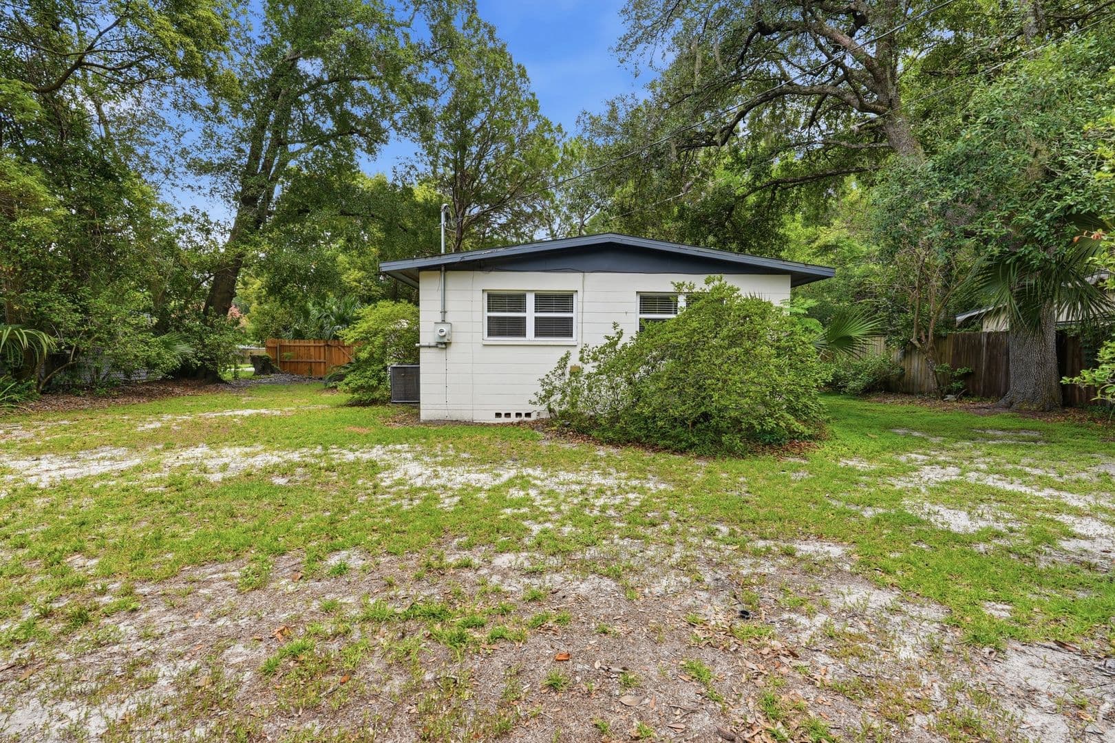 Gainesville House: 1038 NE 21 Avenue