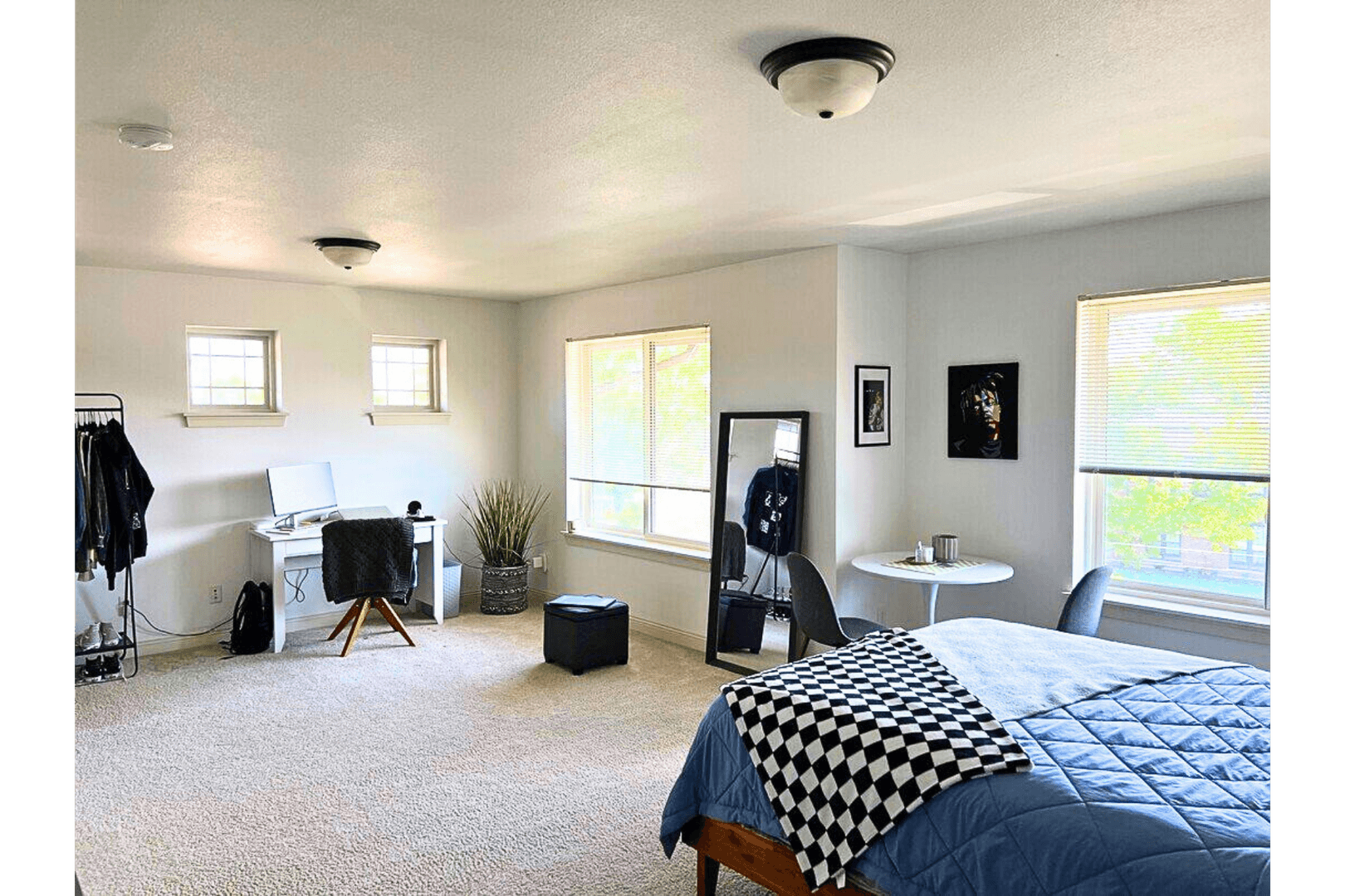 Ames Apartment: 412 Welch Avenue