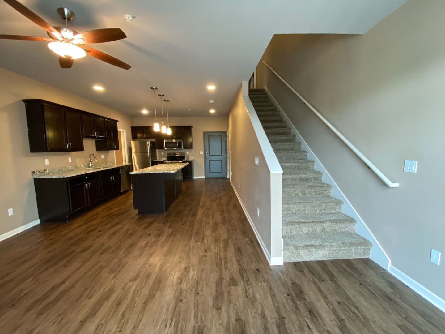 Ames Apartment: 2811 West Street