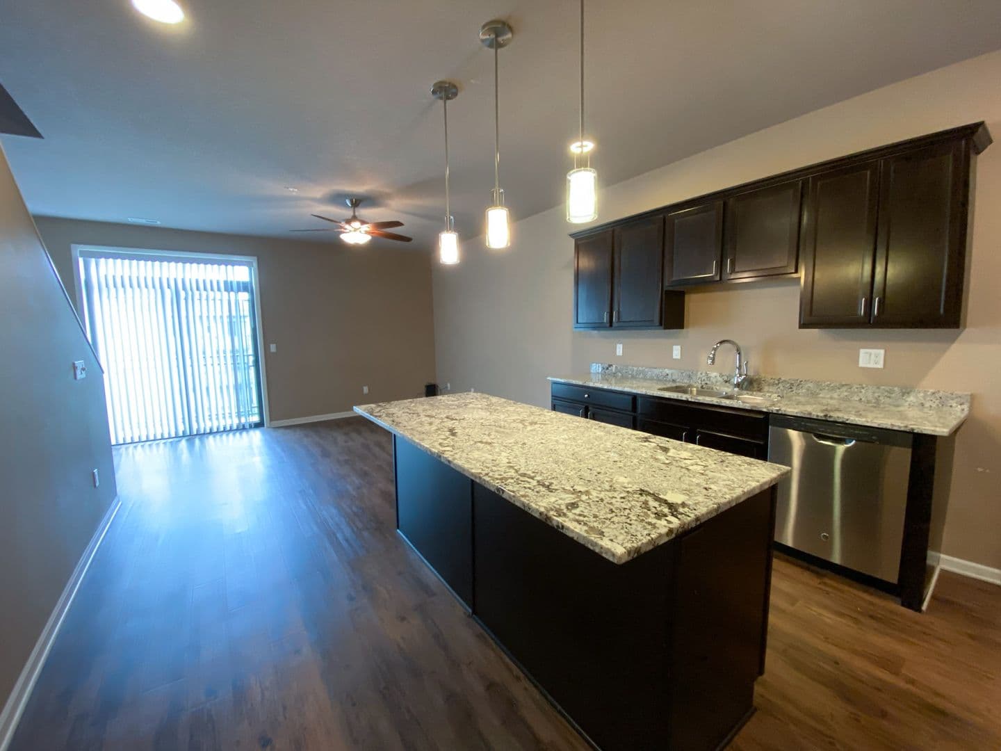 Ames Apartment: 2811 West Street