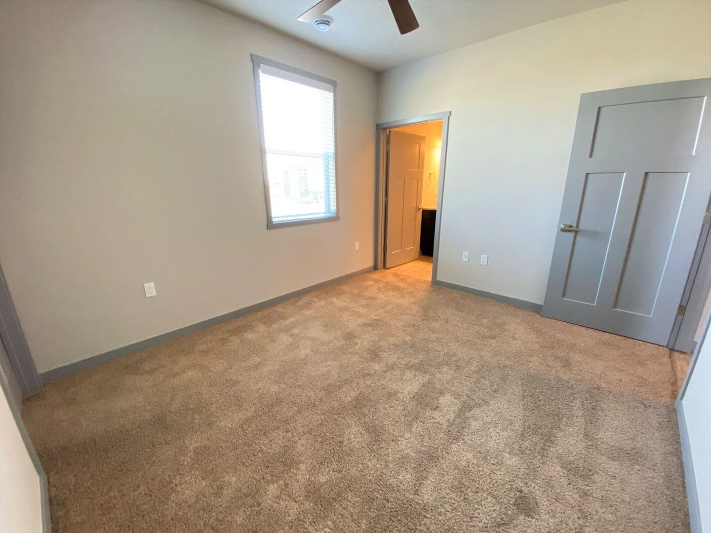 Ames Apartment: 5344 Mortensen Road