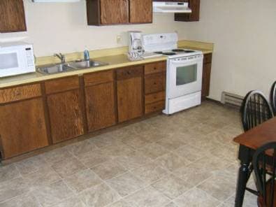 Rock Springs Apartment: 3260, 3265, 3270, 3275, 3285 Roosevelt Way