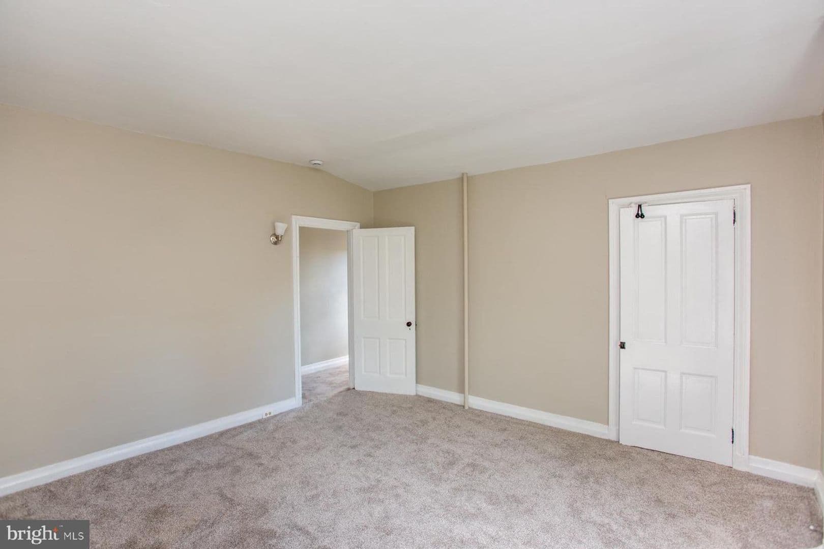 Doylestown Apartment: 34 S Clinton St