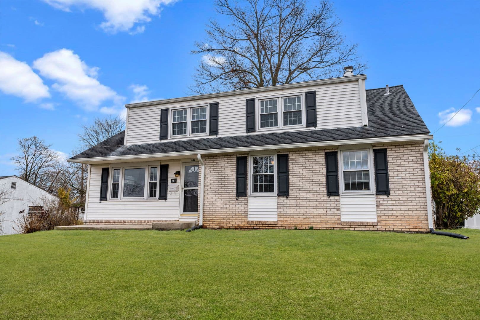 Warminster House: 131 Kipling Dr