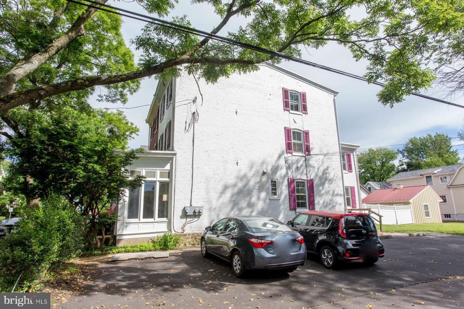 Doylestown Apartment: 34 S Clinton St