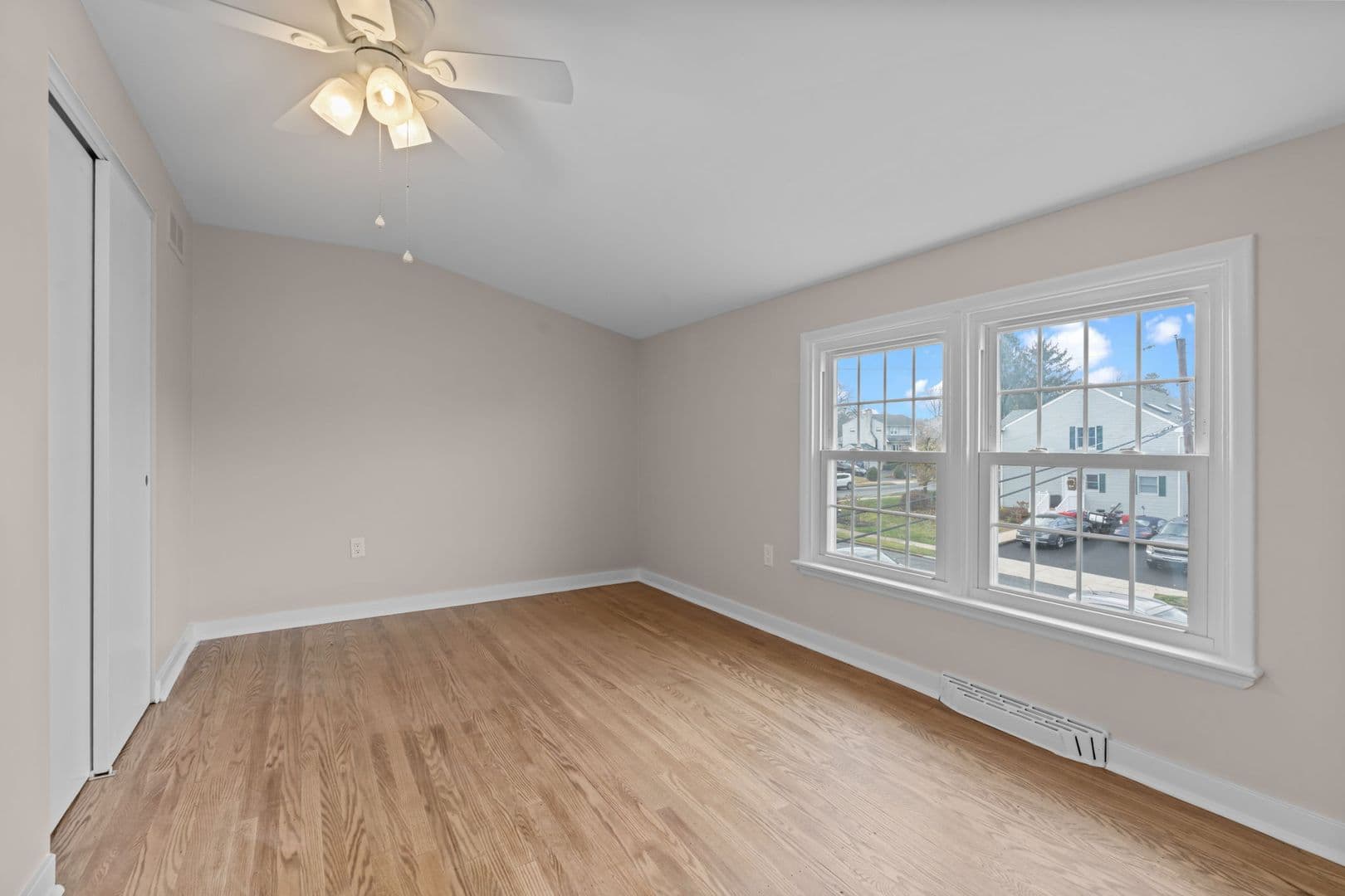 Warminster House: 131 Kipling Dr