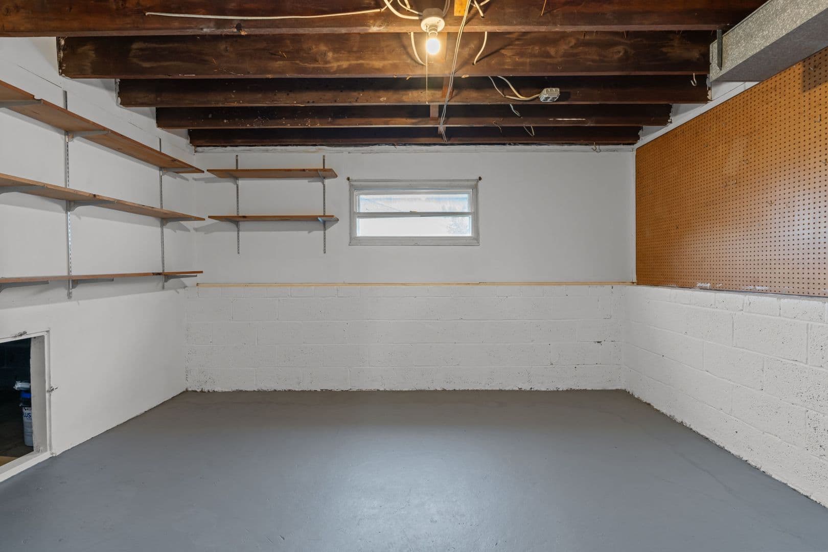 Warminster House: 131 Kipling Dr