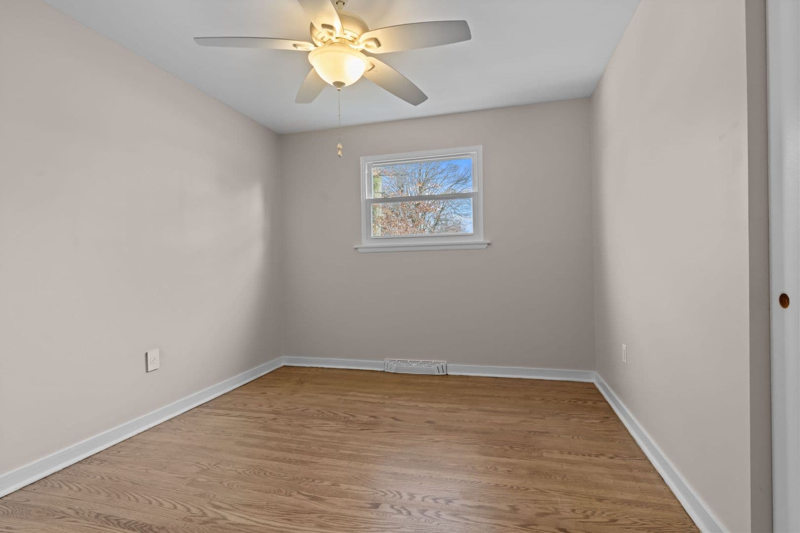 Warminster House: 131 Kipling Dr