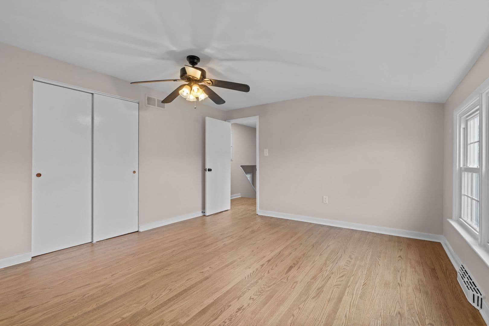 Warminster House: 131 Kipling Dr