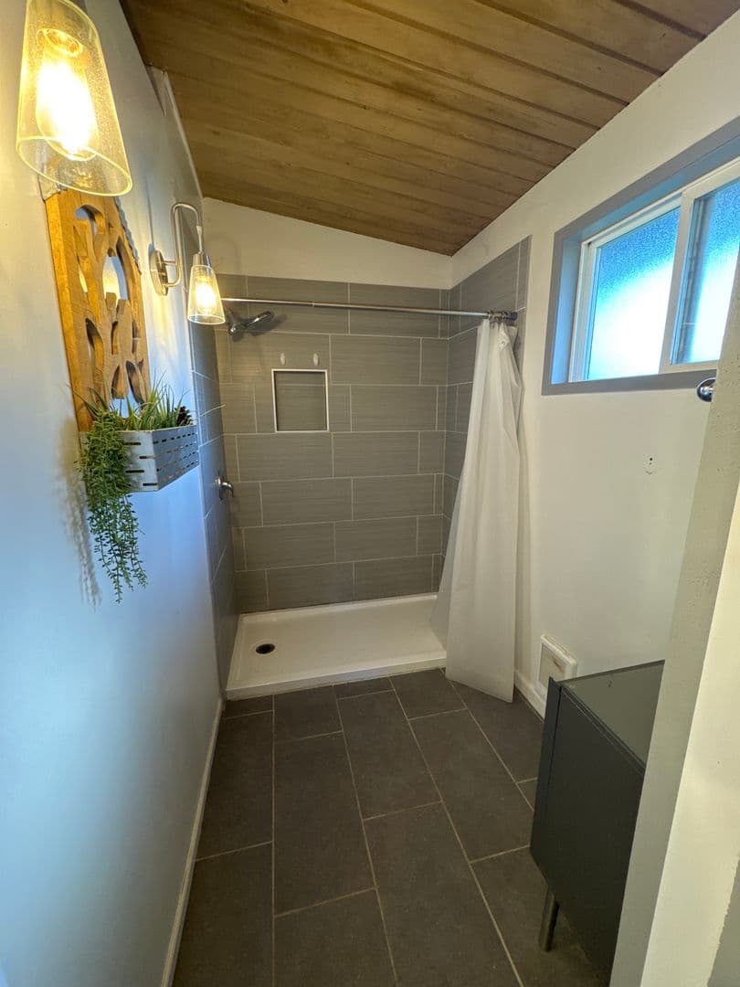 Corvallis House: 3240 NW Elmwood Dr