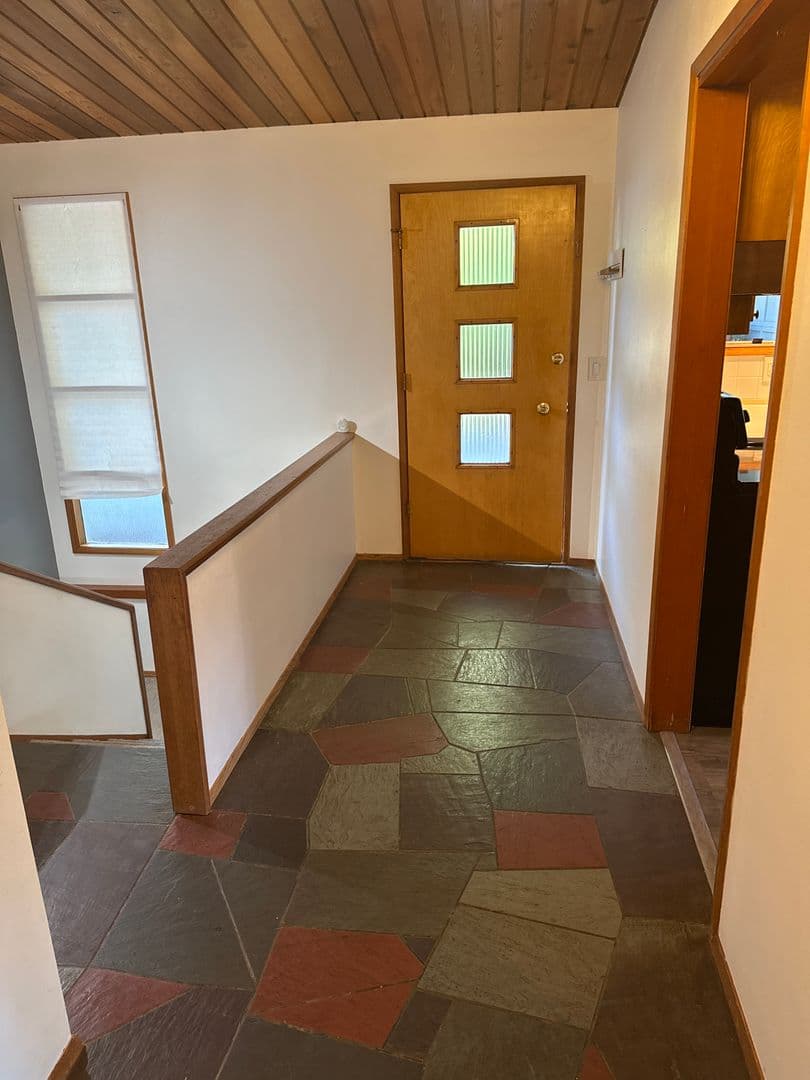 Corvallis House: 3240 NW Elmwood Dr