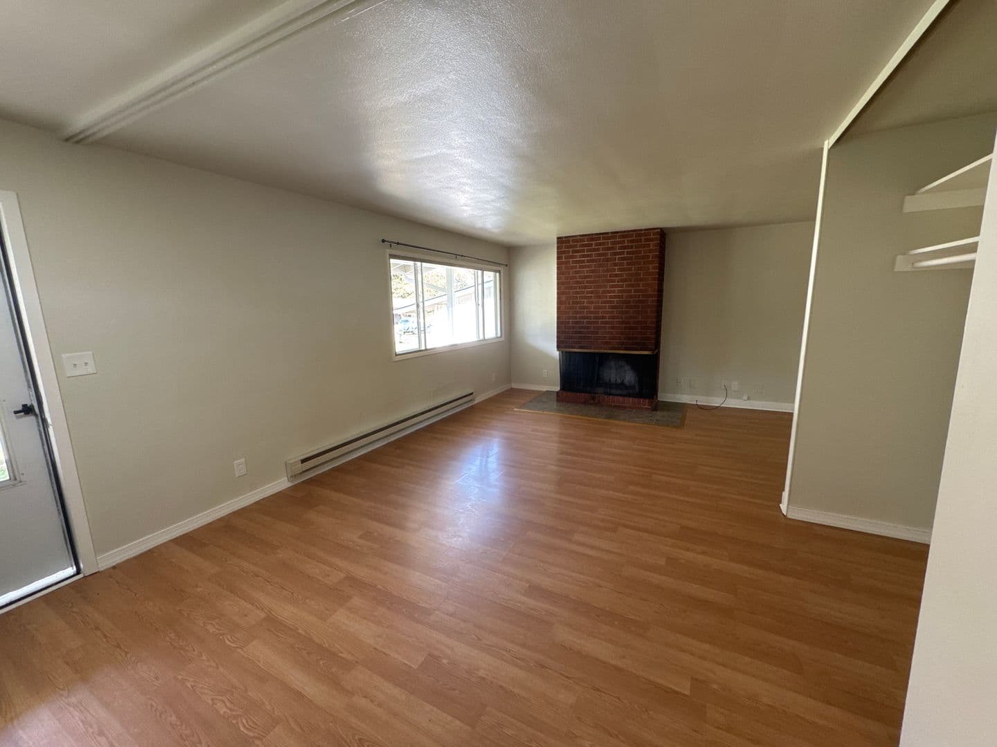 Adair Village Apartment: 230-232 NE Azalea Drive