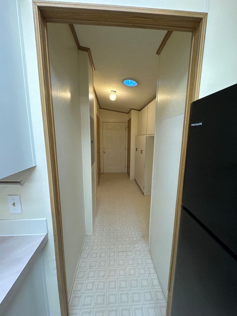 Albany Apartment: 2110 Geary St SE