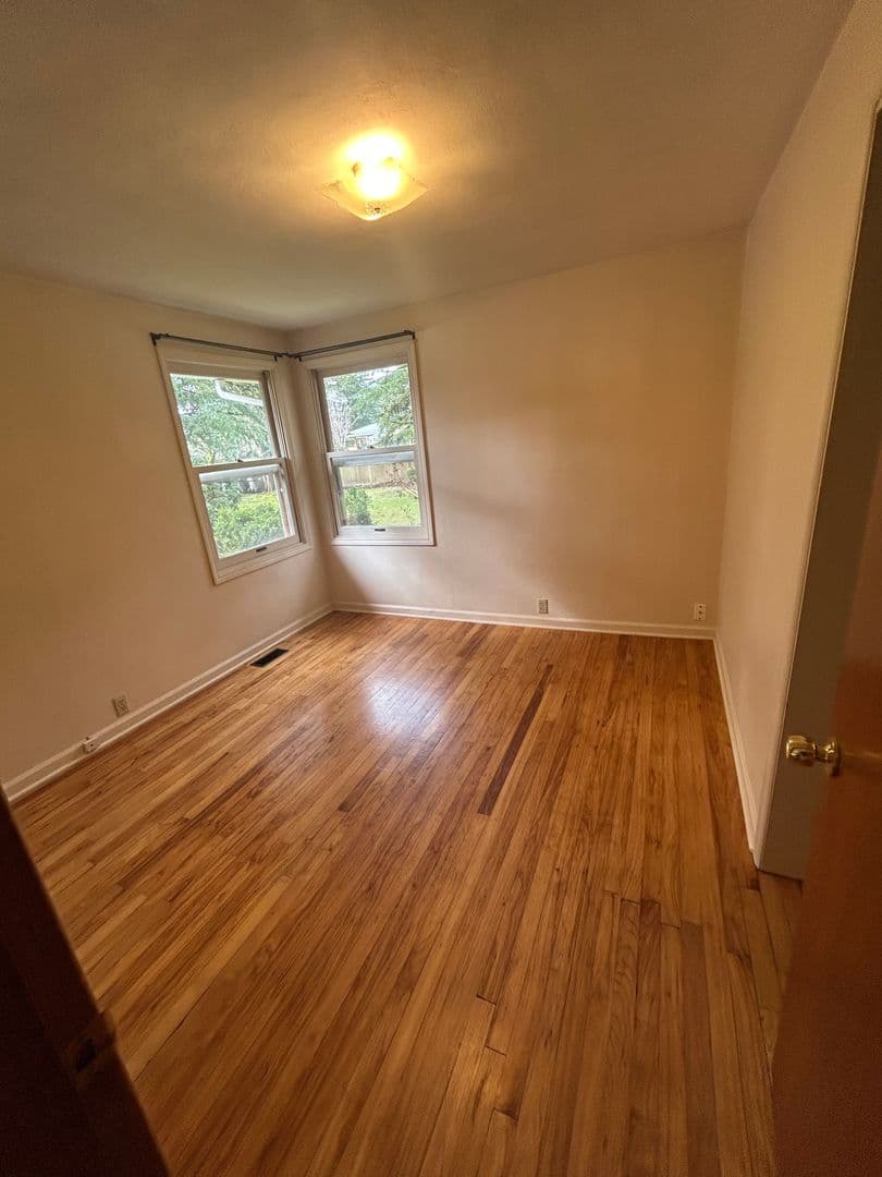 Corvallis Multiplex: 3445 SE 3rd St Unit 10
