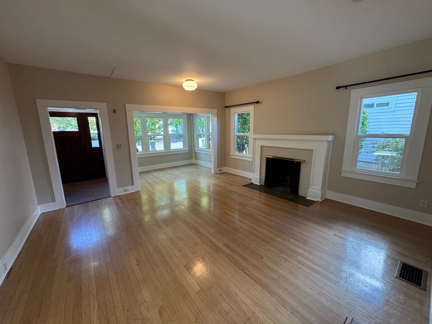 Corvallis House: 227 SW 7th Street