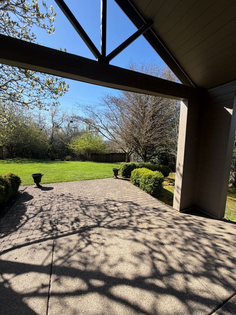 Corvallis House: 4318 SW Agate Ave