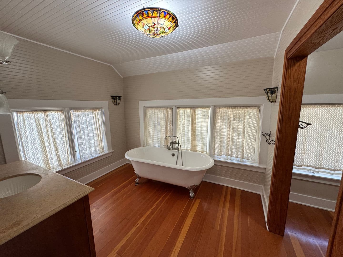 Corvallis House: 227 SW 7th Street
