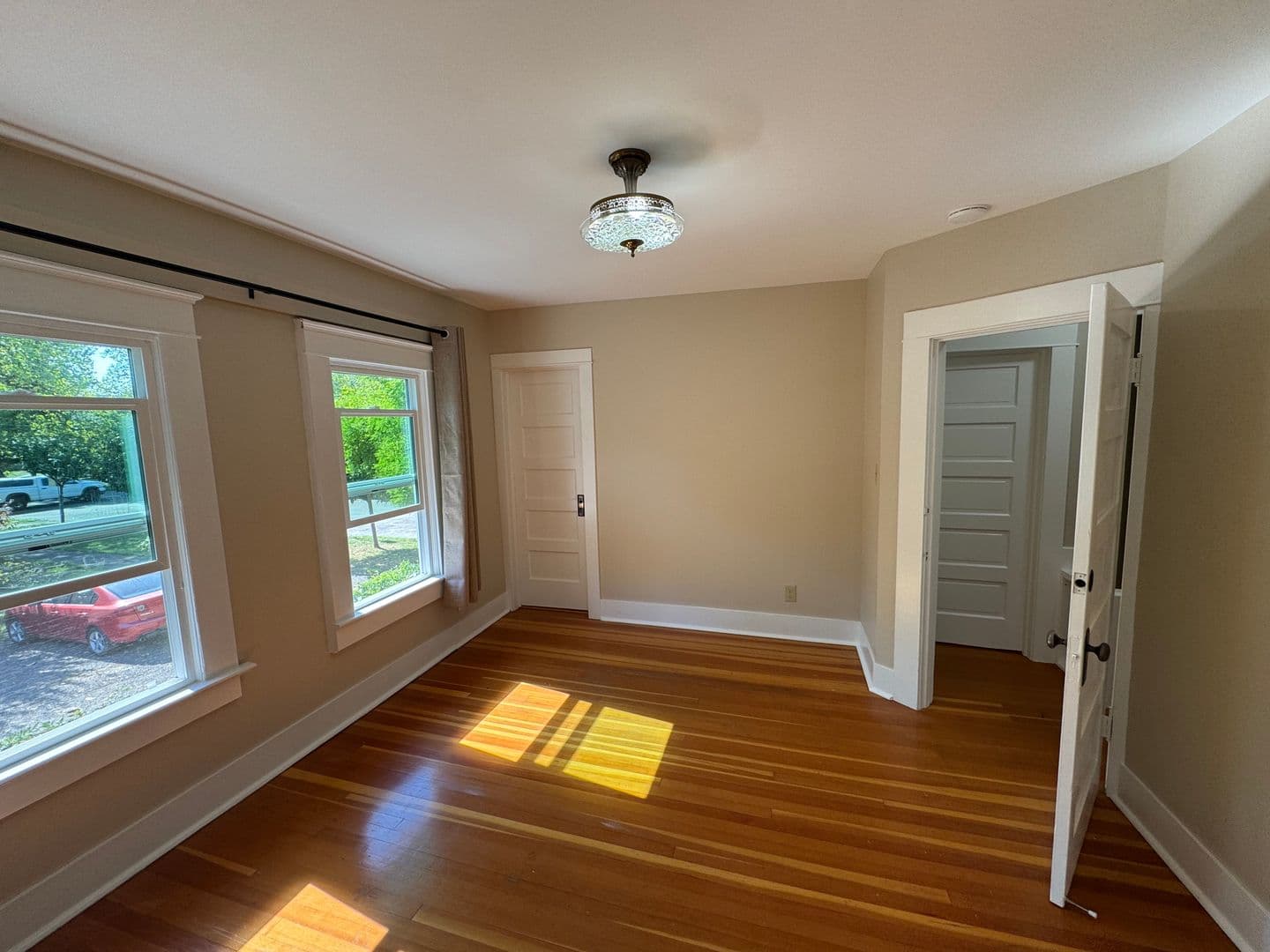 Corvallis House: 227 SW 7th Street