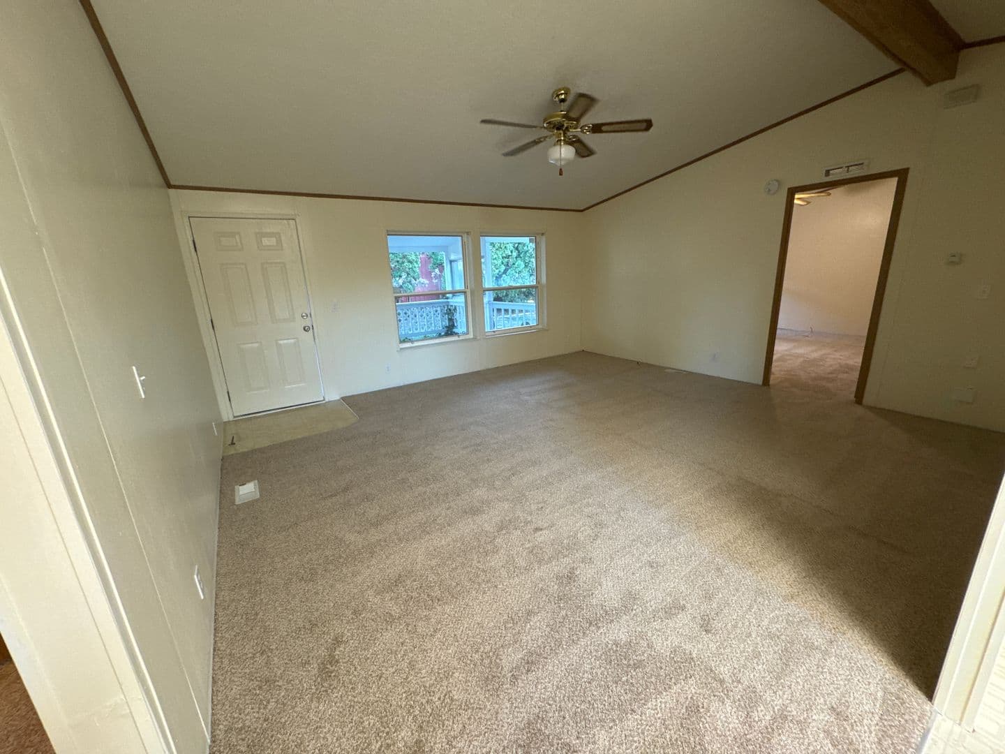 Albany Apartment: 2110 Geary St SE