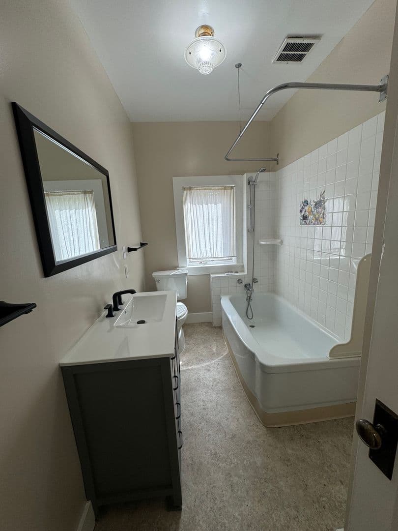 Corvallis House: 227 SW 7th Street
