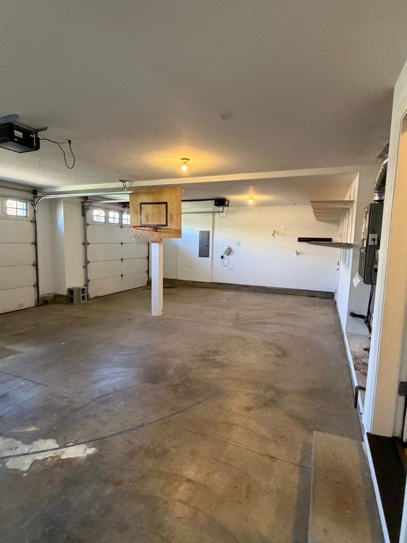 Corvallis House: 4318 SW Agate Ave