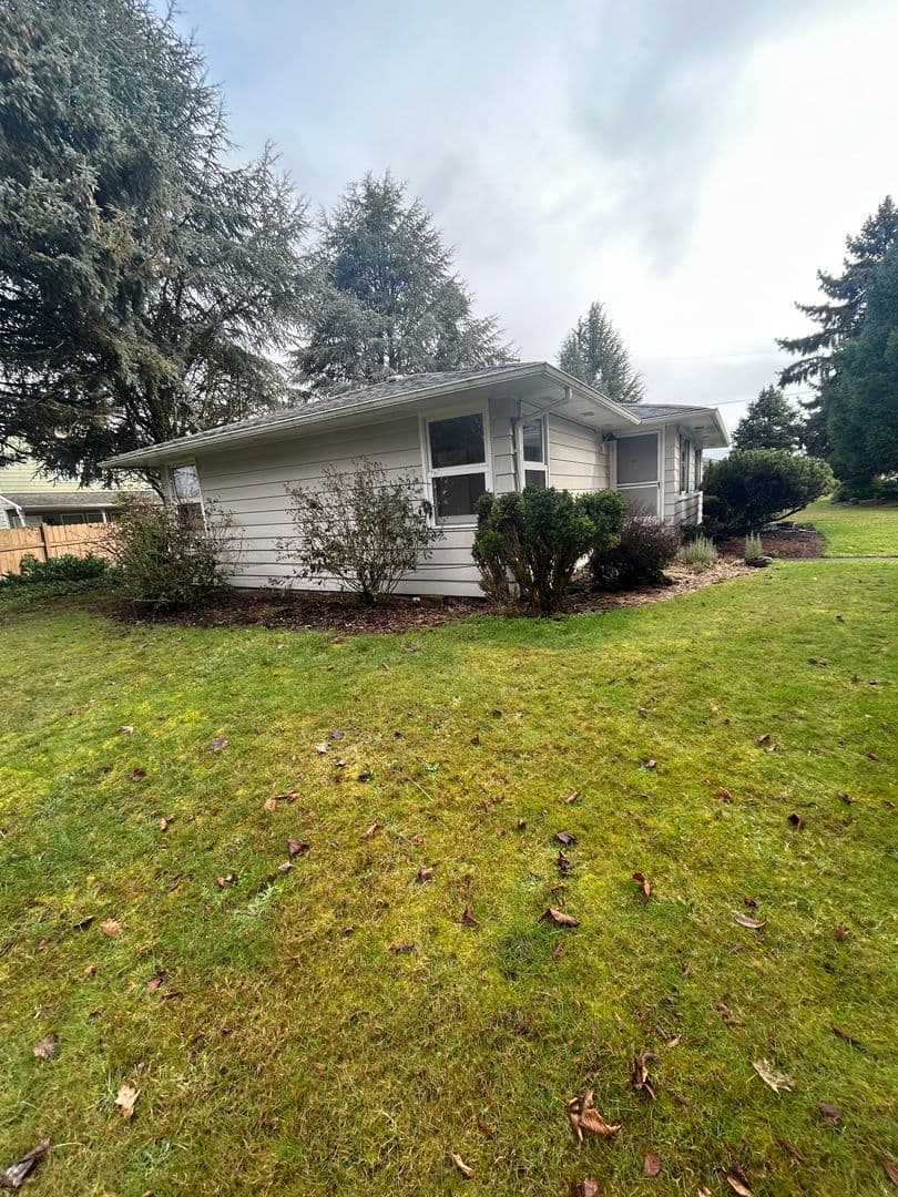 Corvallis Multiplex: 3445 SE 3rd St Unit 10