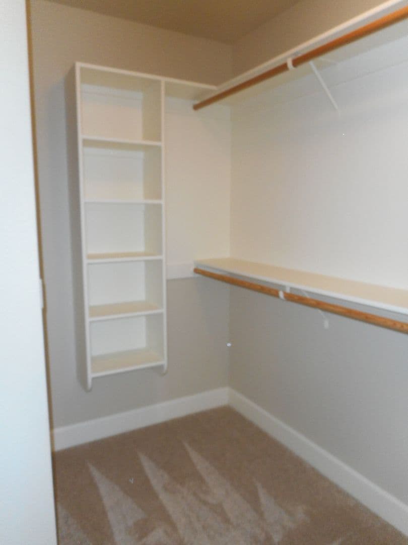 Albany Townhome: 1555 Dolores Way SE