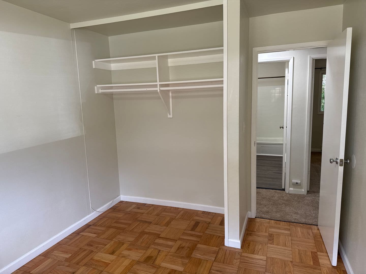 Adair Village Apartment: 230-232 NE Azalea Drive