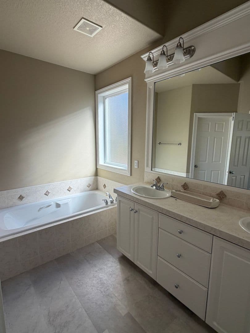 Corvallis House: 4318 SW Agate Ave