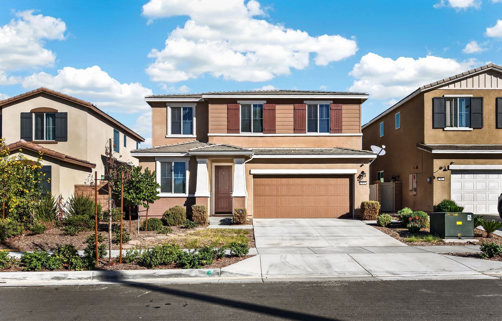 Redlands House: 974 Domestic Ave