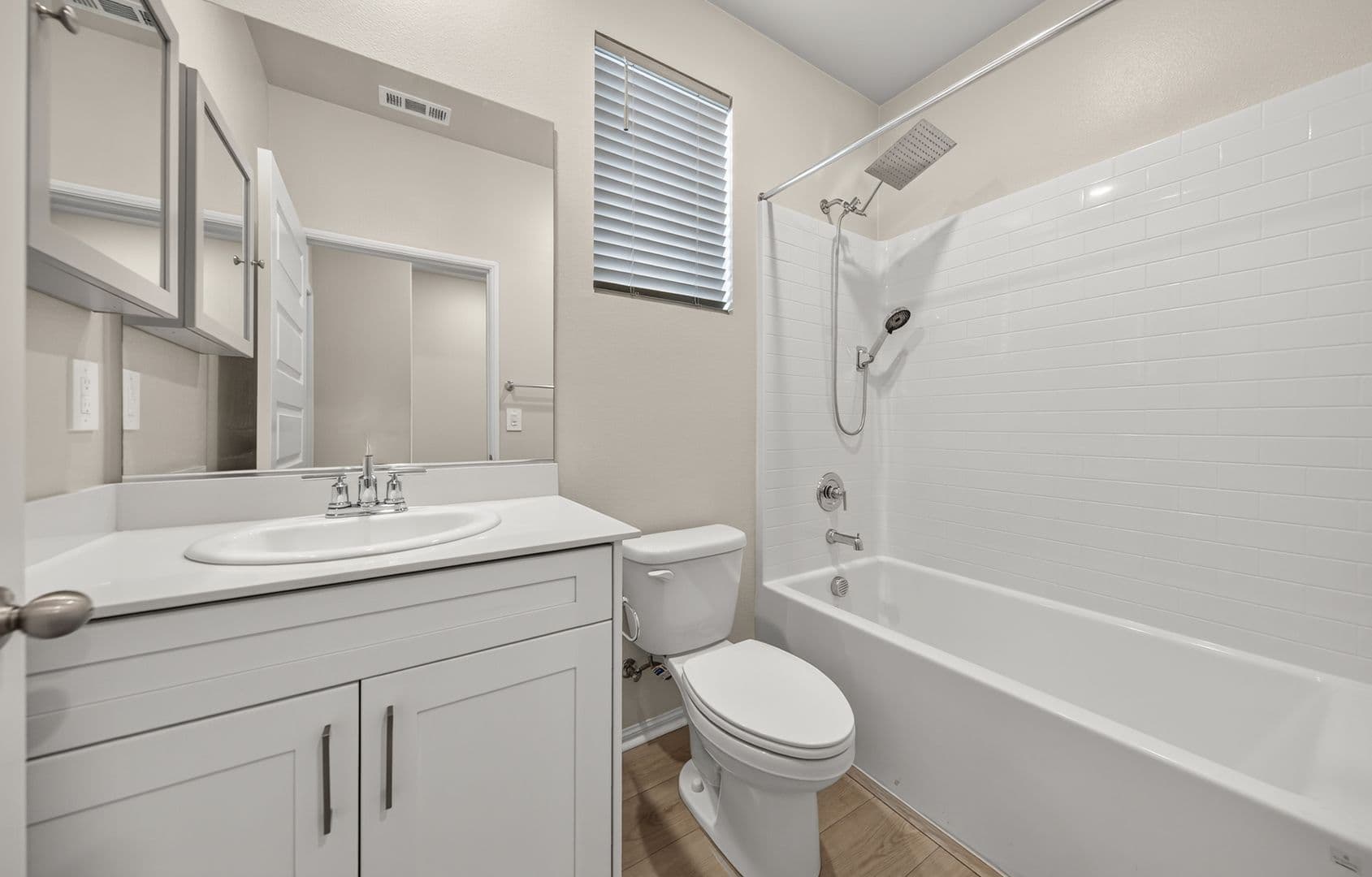Redlands House: 974 Domestic Ave