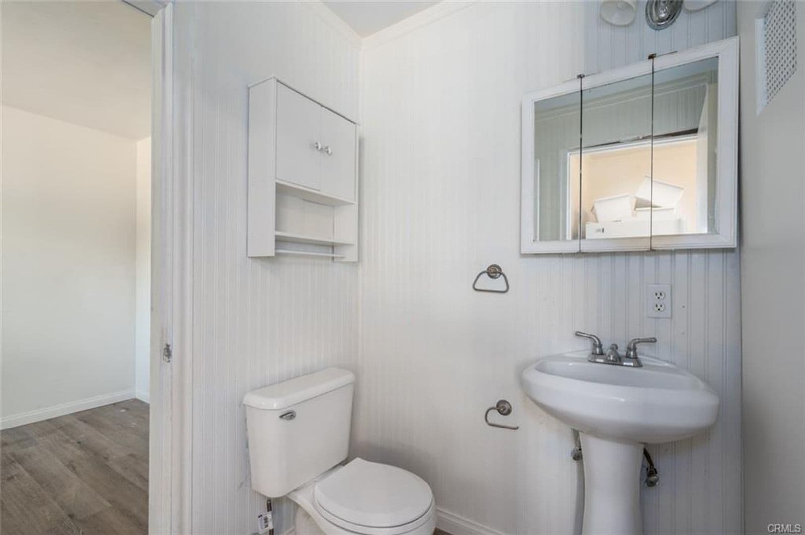 Redlands Apartment: 30 E. Highland Ave.